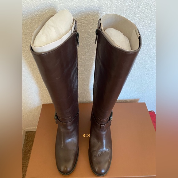 Coach Carolina Calf brown Boots - Picture 4 of 10